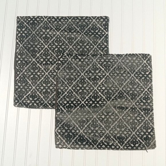 HOBBY LOBBY Diamond Fleur de Lis Design Black Velvet Pillow Covers 17 x 17 Pair - Picture 1 of 12